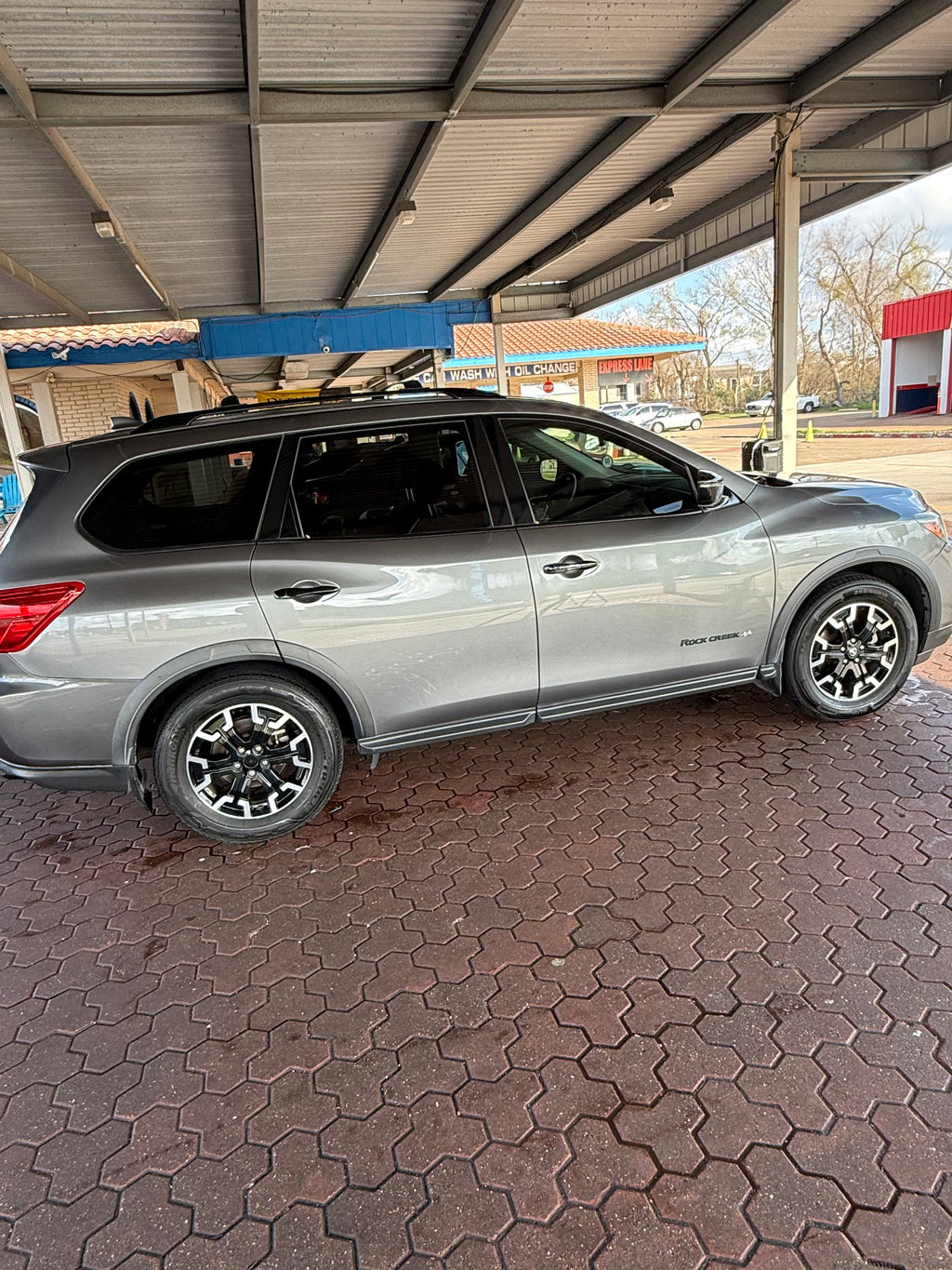 NISSAN PATHFINDER