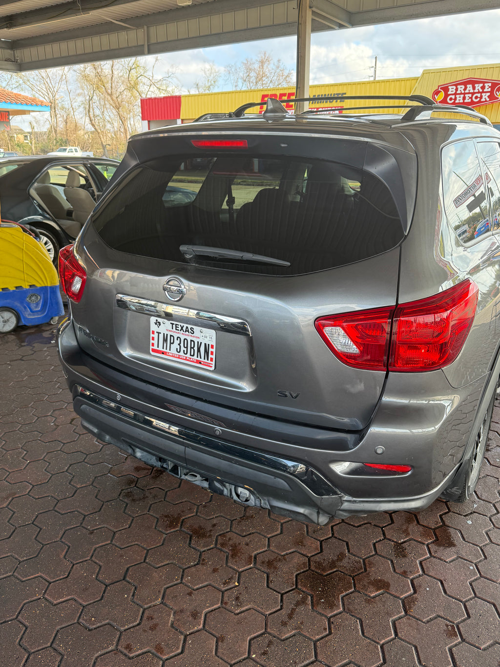 NISSAN PATHFINDER